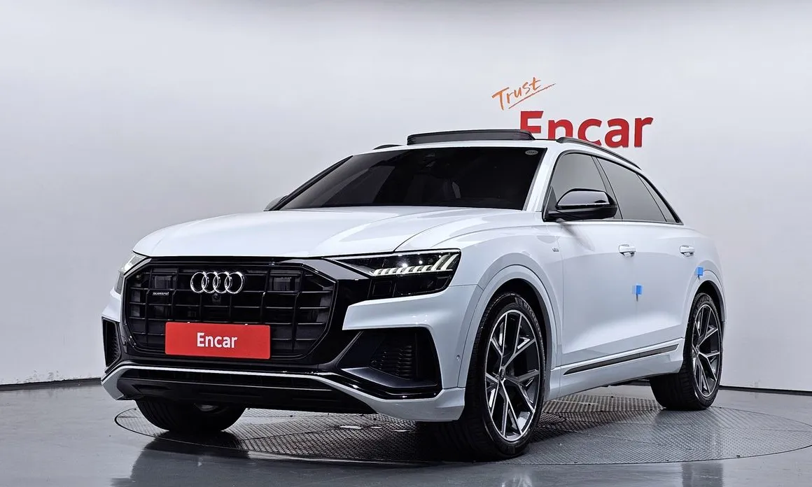 Audi Q8 2023