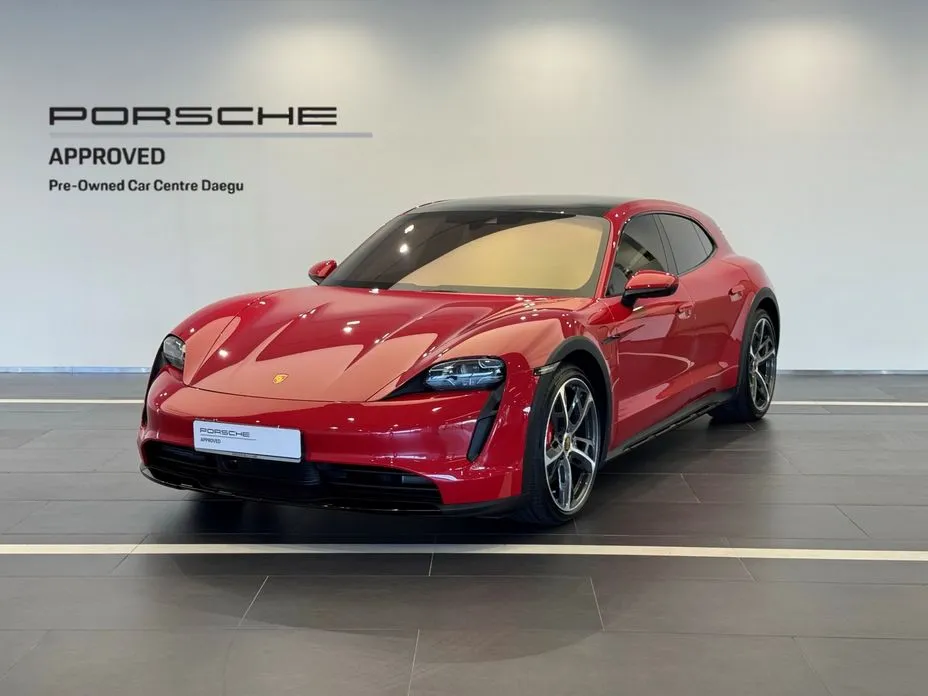 Porsche Taycan 2023