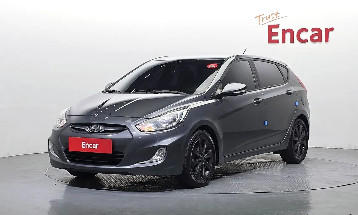 Hyundai Accent 2012