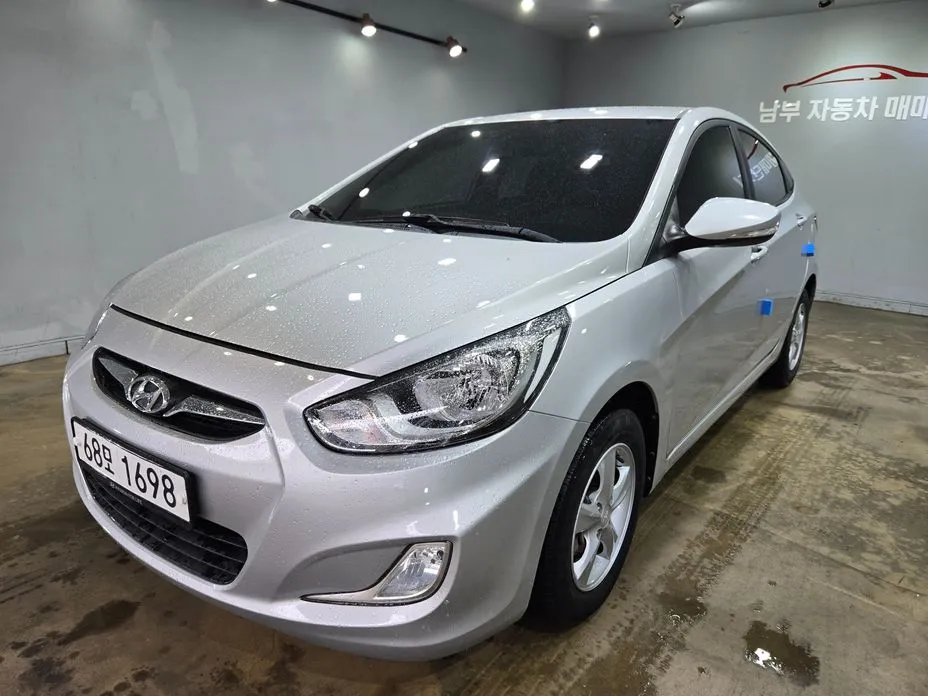 Hyundai Accent 2014