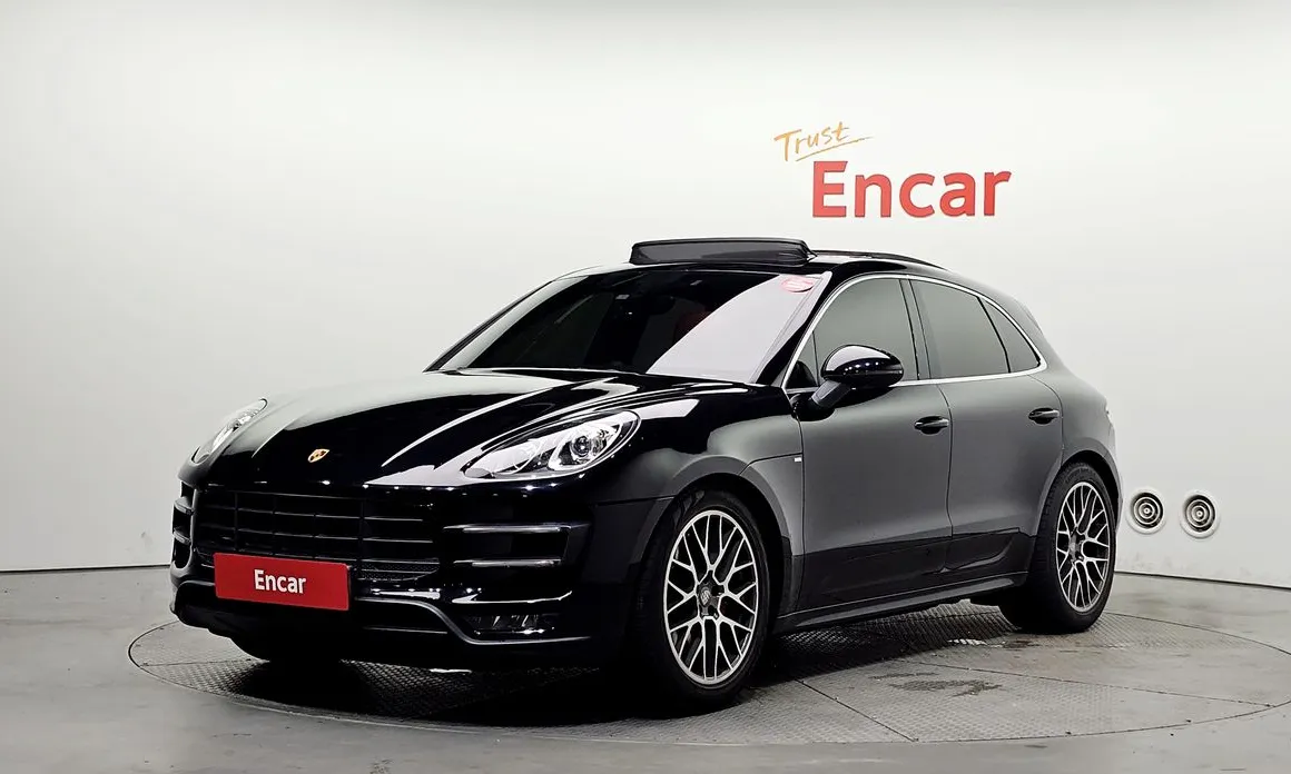 Porsche Macan 2015