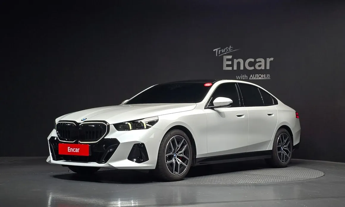 BMW 5-Series 2026