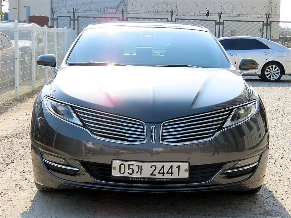 Lincoln MKZ 2016