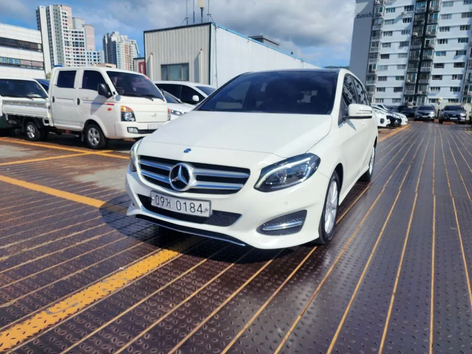 Mercedes-Benz B-Class 2017