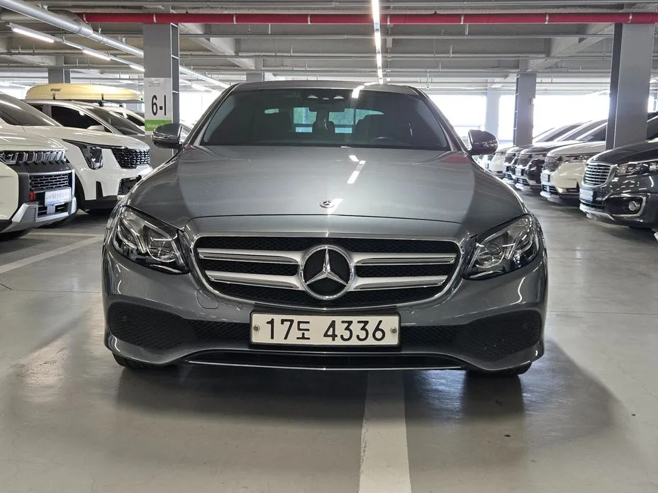 Mercedes-Benz E-Class 2017