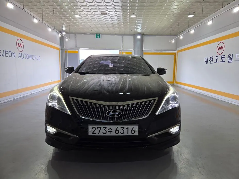 Hyundai Grandeur 2016