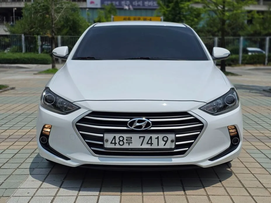 Hyundai AVANTE 2018