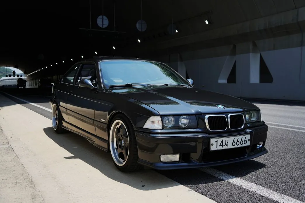 BMW M3 1998