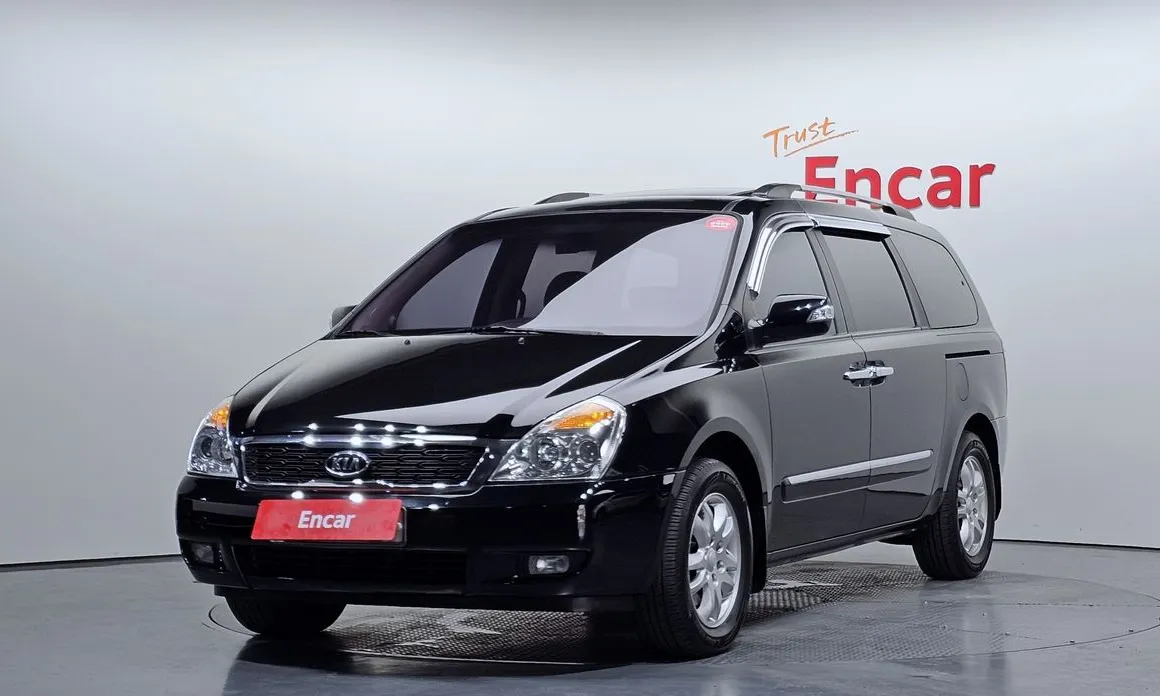 Kia Canival 2012