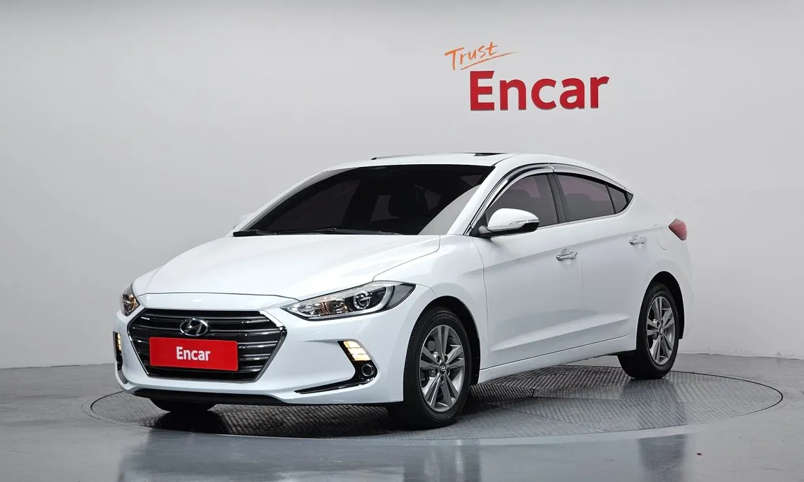 Hyundai AVANTE 2016