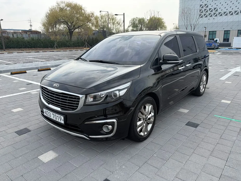 Kia Canival 2015