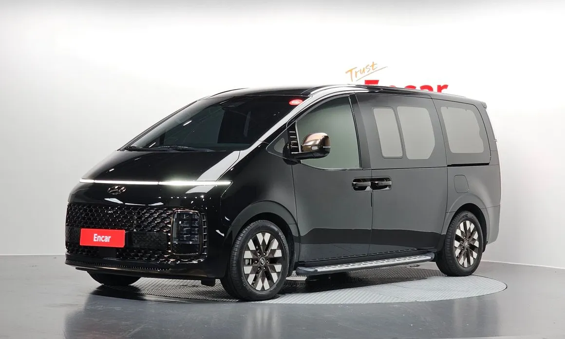 Hyundai Staria 2024
