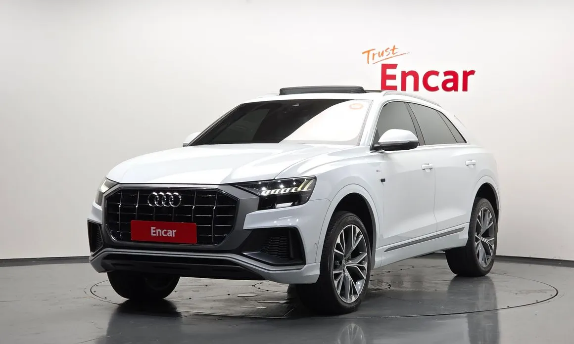 Audi Q8 2021