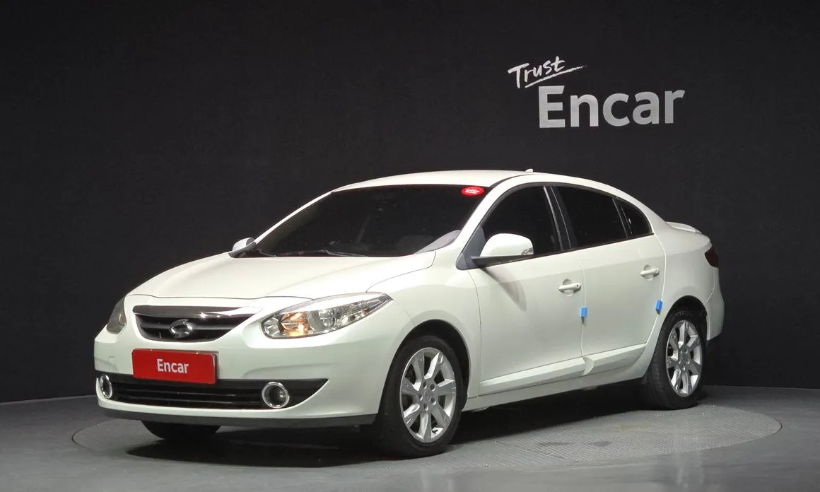 Renault-KoreaSamsung SM3 2011