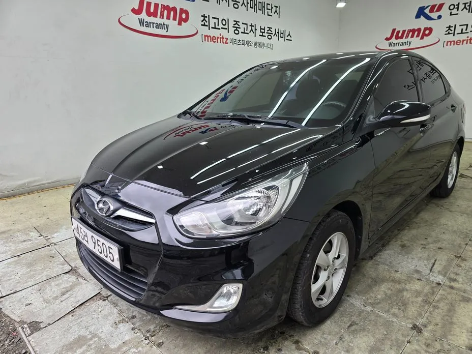 Hyundai Accent 2012