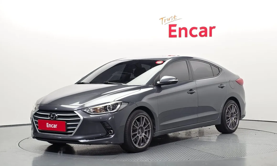 Hyundai AVANTE 2016
