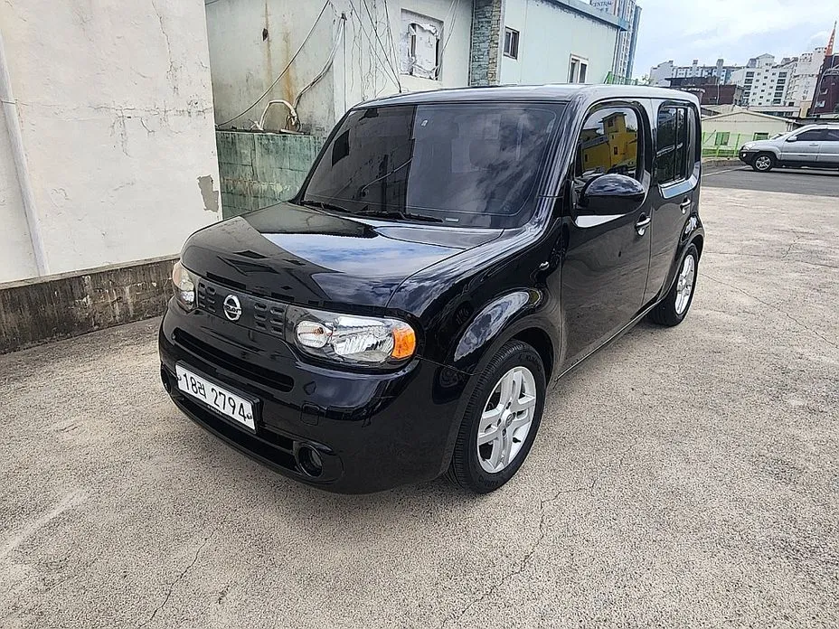 Nissan Cube 2011