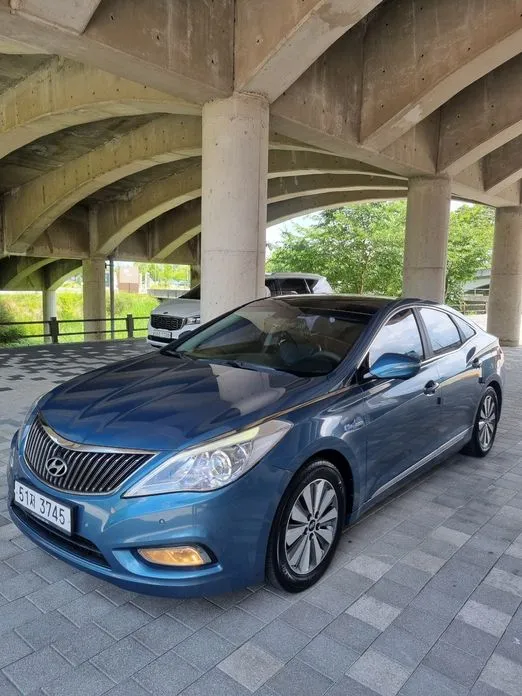 Hyundai Grandeur 2015
