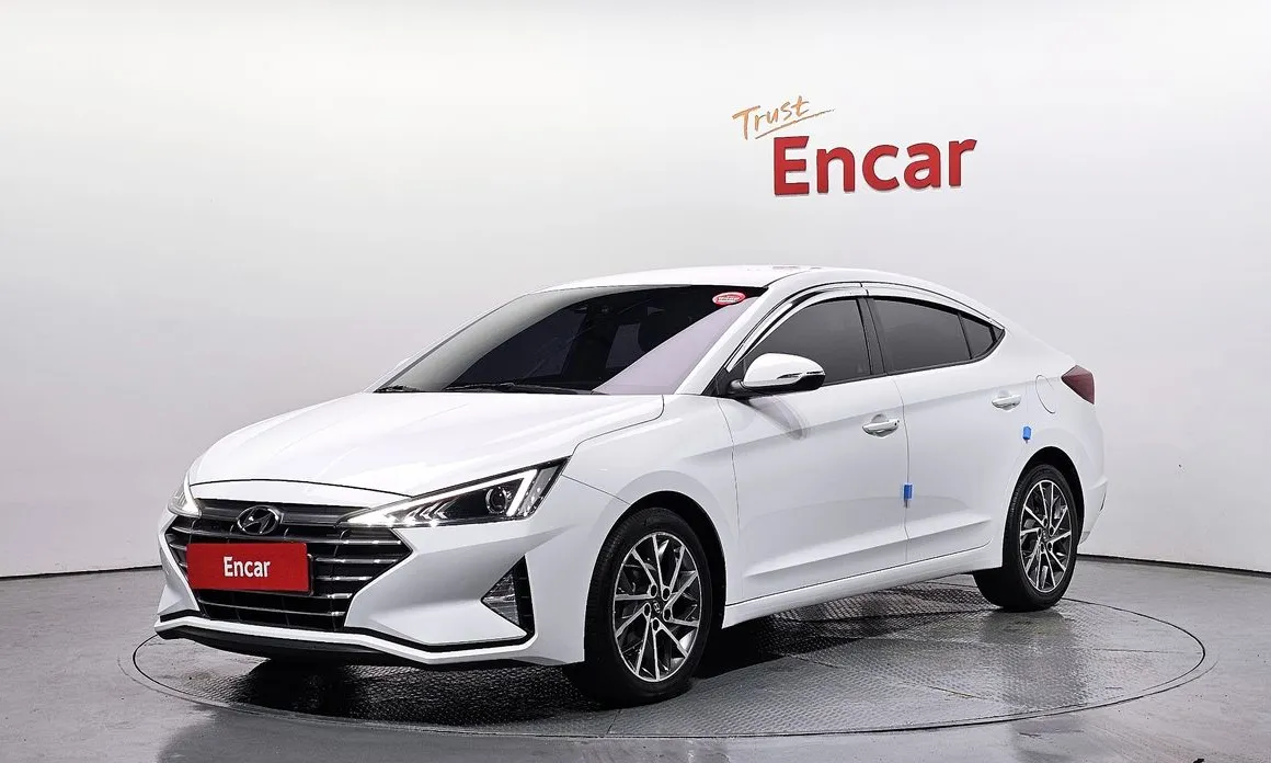 Hyundai AVANTE 2020