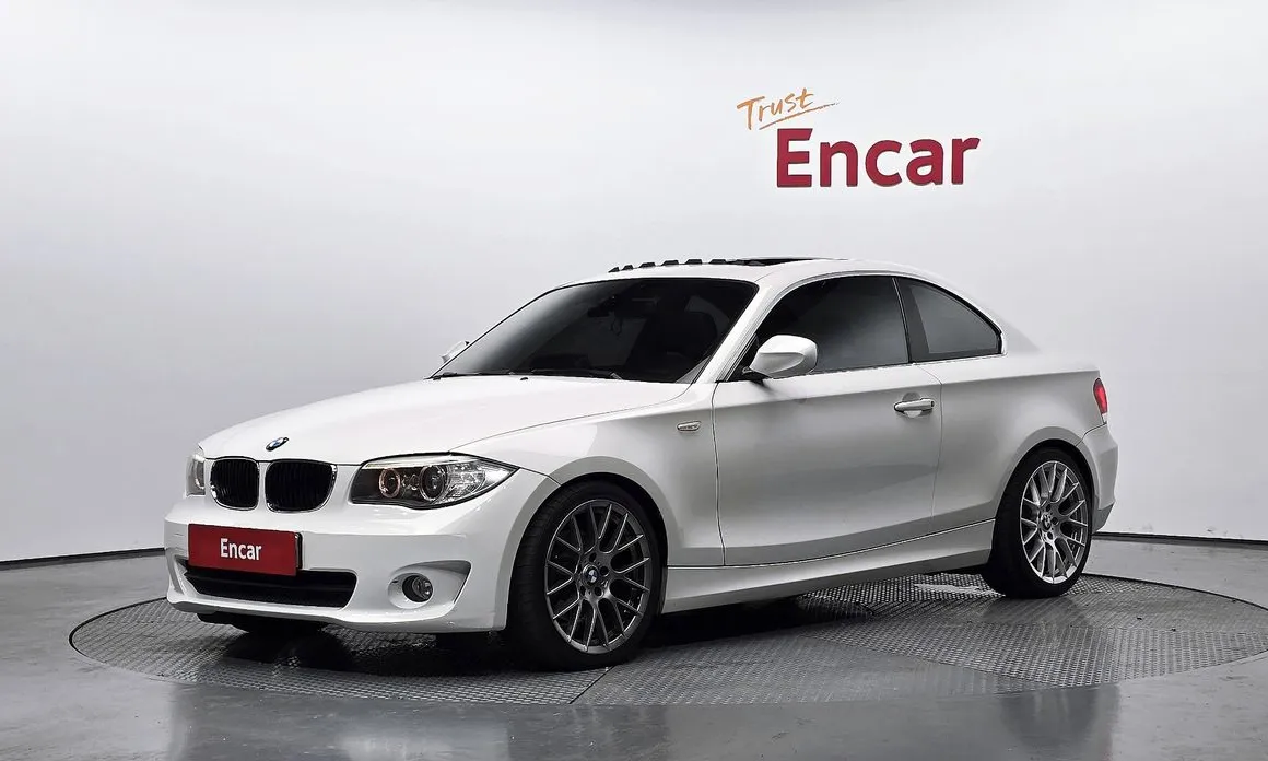 BMW 1-Series 2011