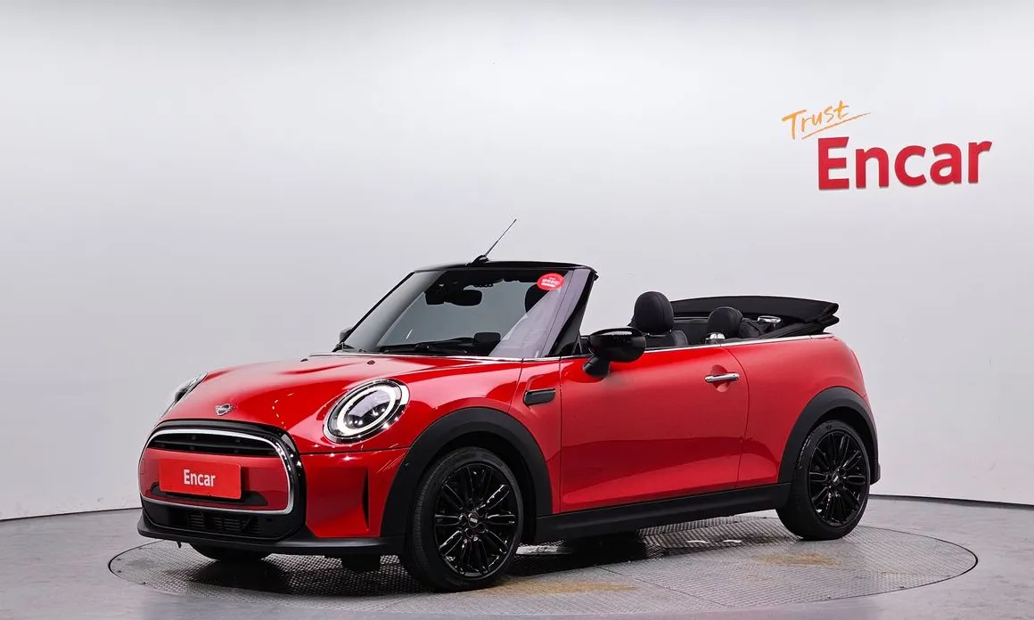 Mini Cooper Convertible 2024