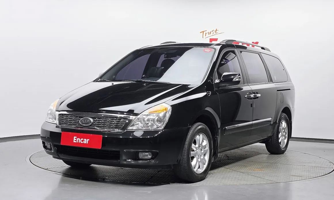Kia Canival 2012