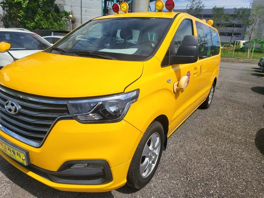 Hyundai Starex 2019