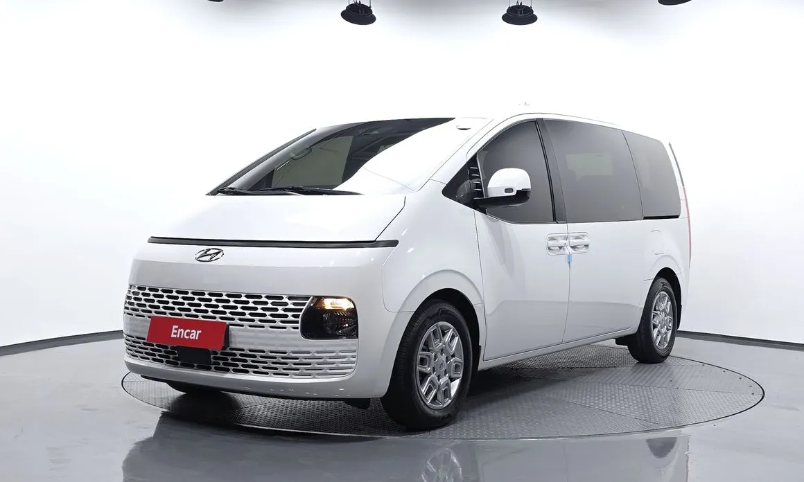 Hyundai Staria 2022