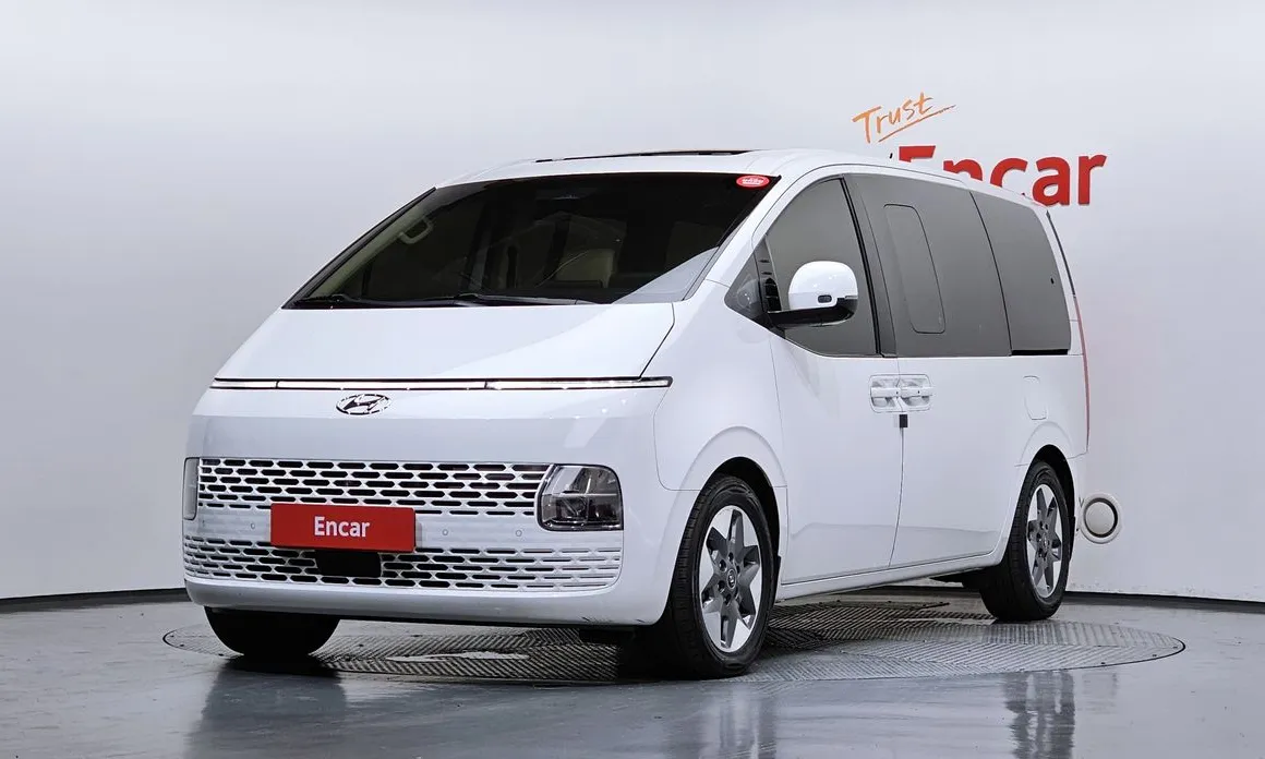 Hyundai Staria 2022
