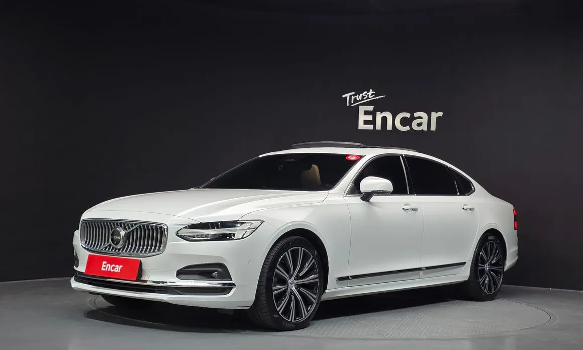 Volvo S90 2023