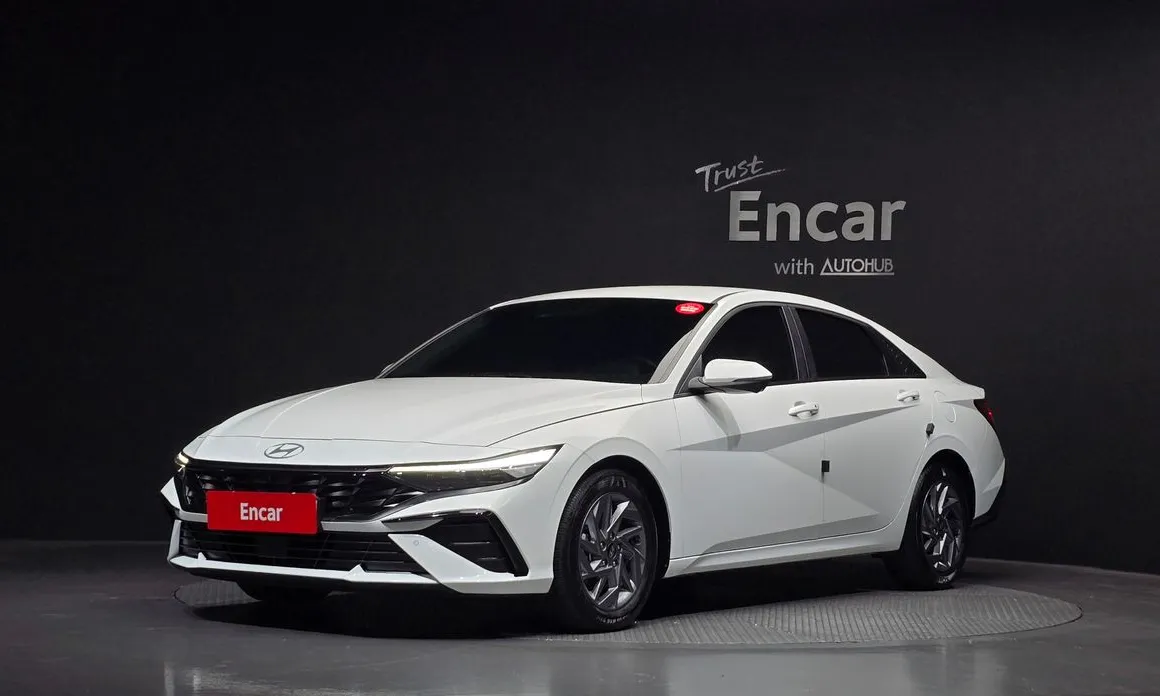 Hyundai AVANTE 2024