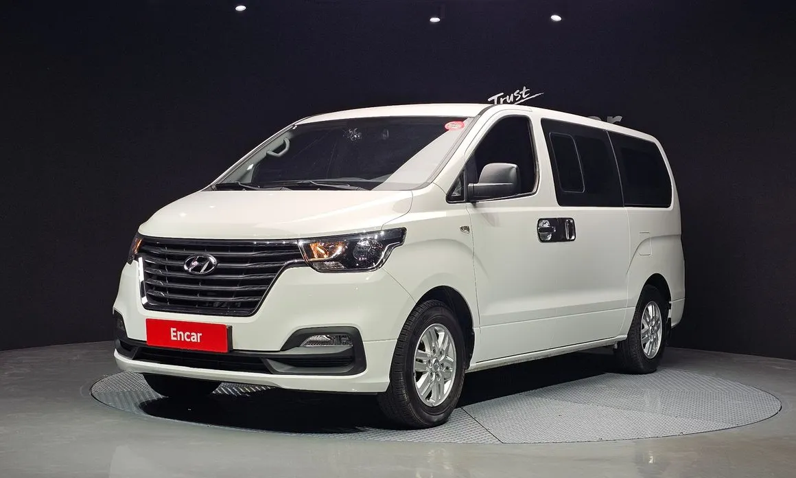 Hyundai Starex 2019
