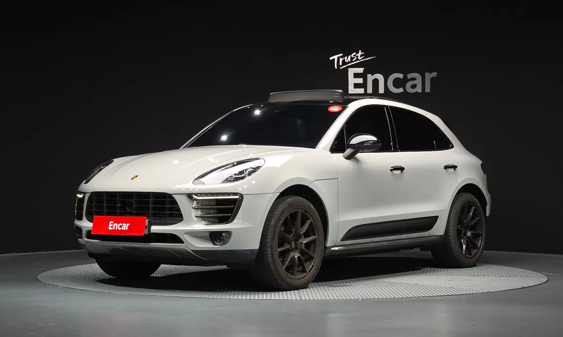 Porsche Macan 2014