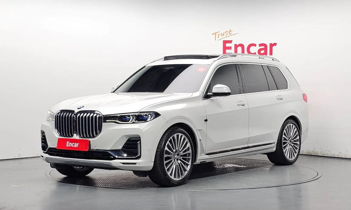 BMW X7 2021