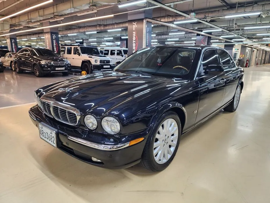 Jaguar XJ-6 2006