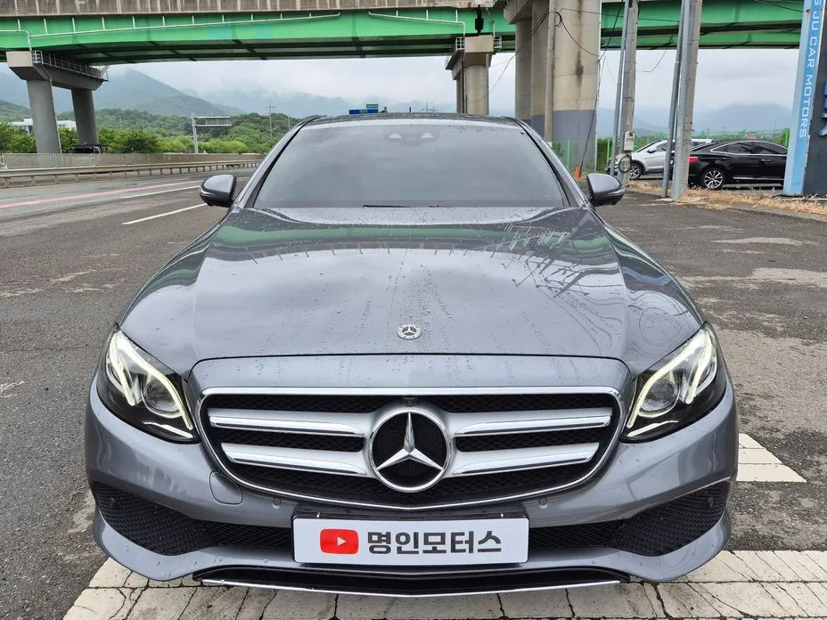 Mercedes-Benz E-Class 2019