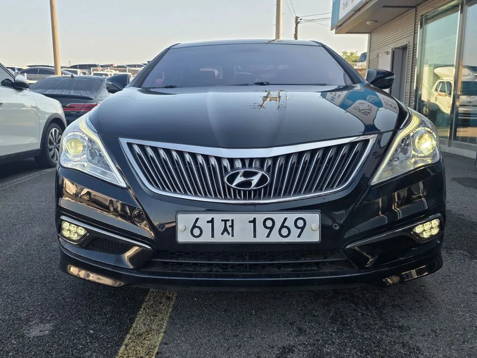 Hyundai Grandeur 2015