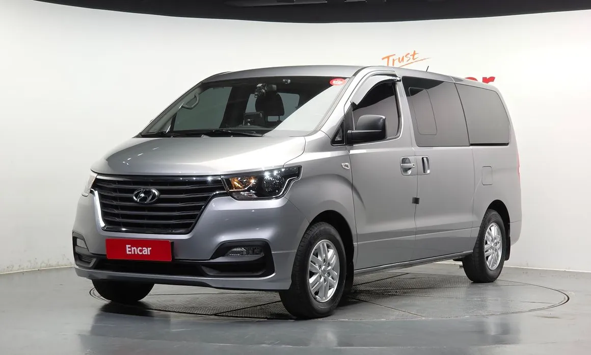 Hyundai Starex 2019