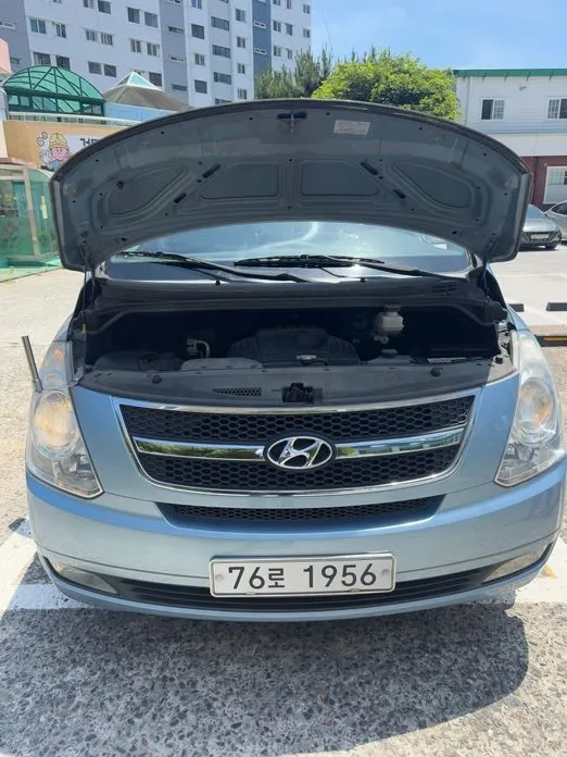 Hyundai Starex 2011