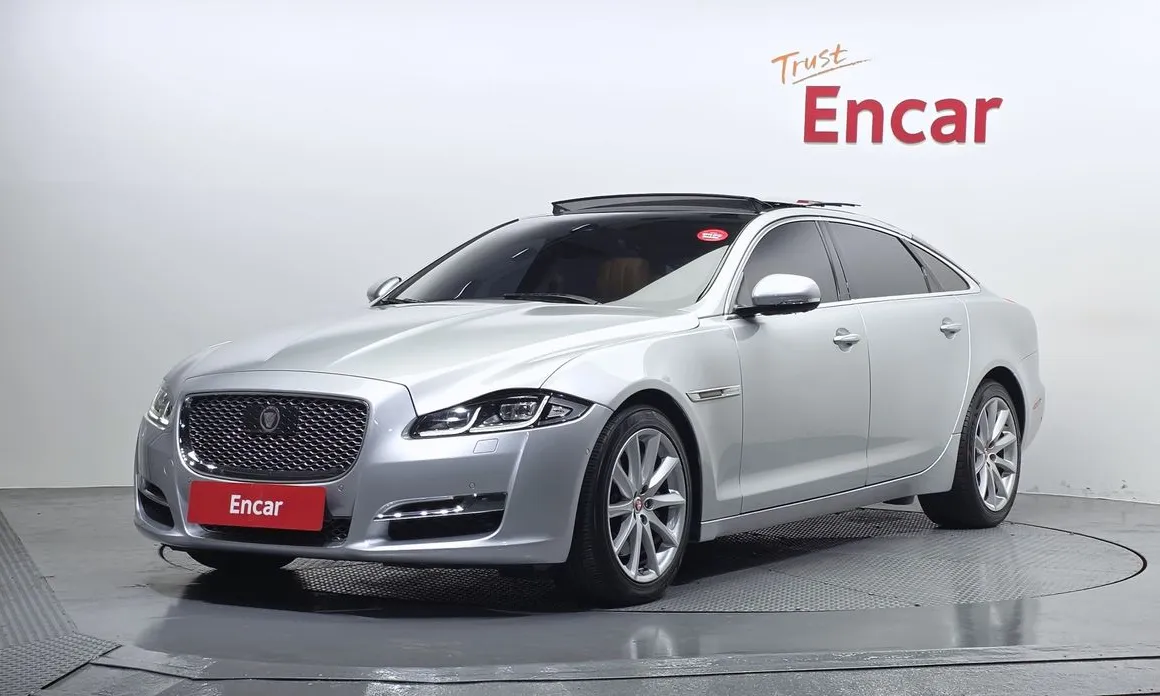 Jaguar XJ 2017