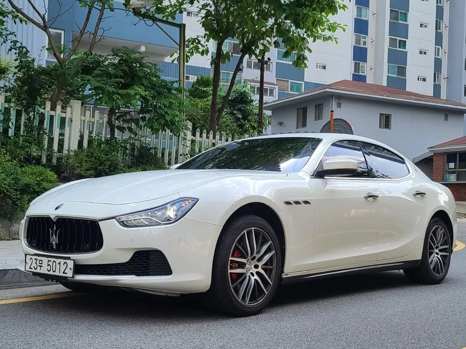 Maserati Ghibli 2017