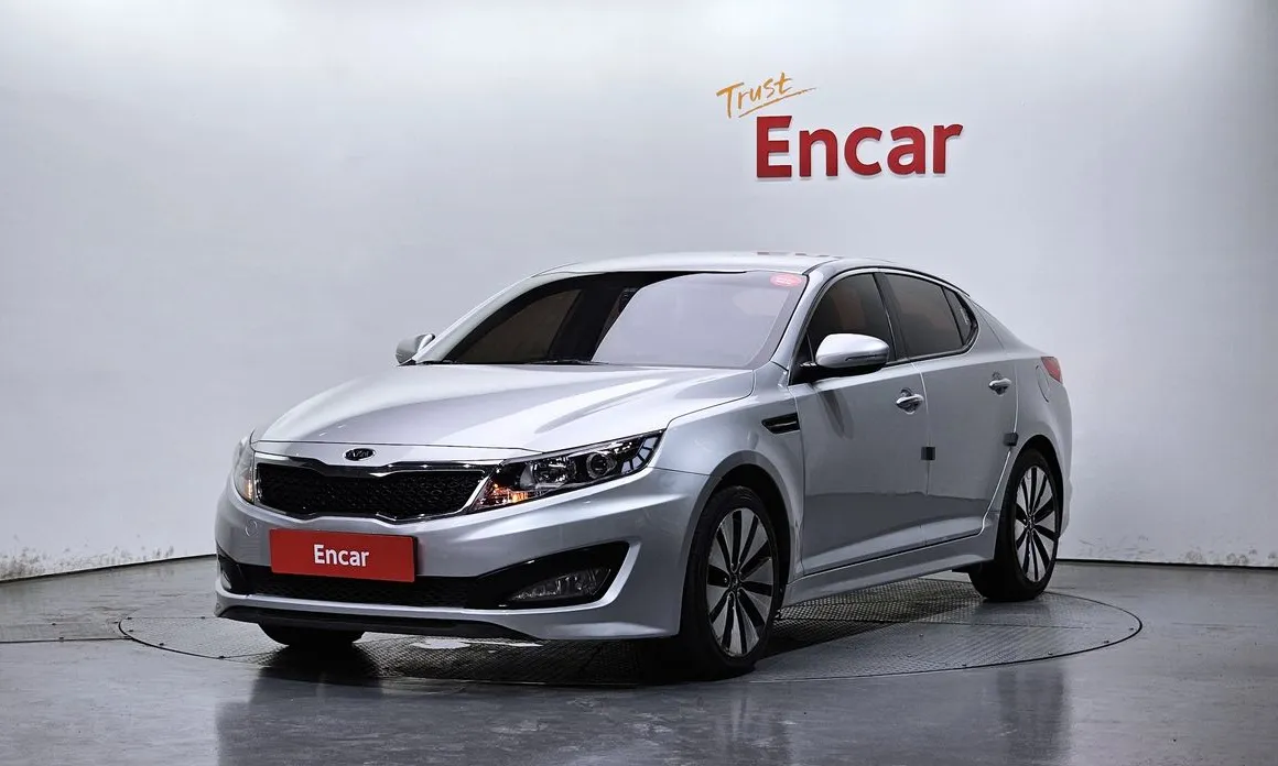 Kia K5 2011