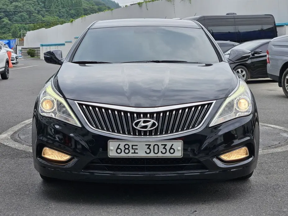 Hyundai Grandeur 2015