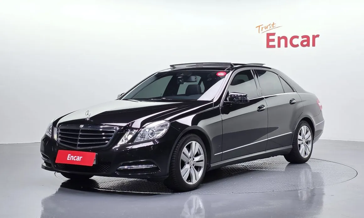 Mercedes-Benz E-Class 2011
