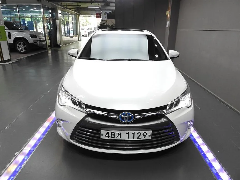 Toyota Camry 2017