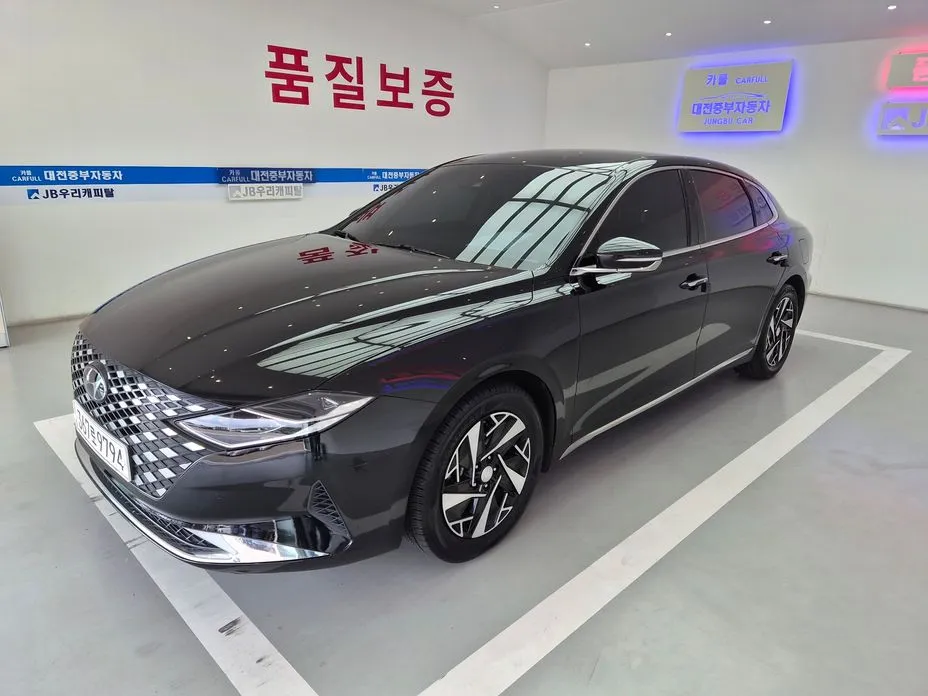 Hyundai Grandeur 2022