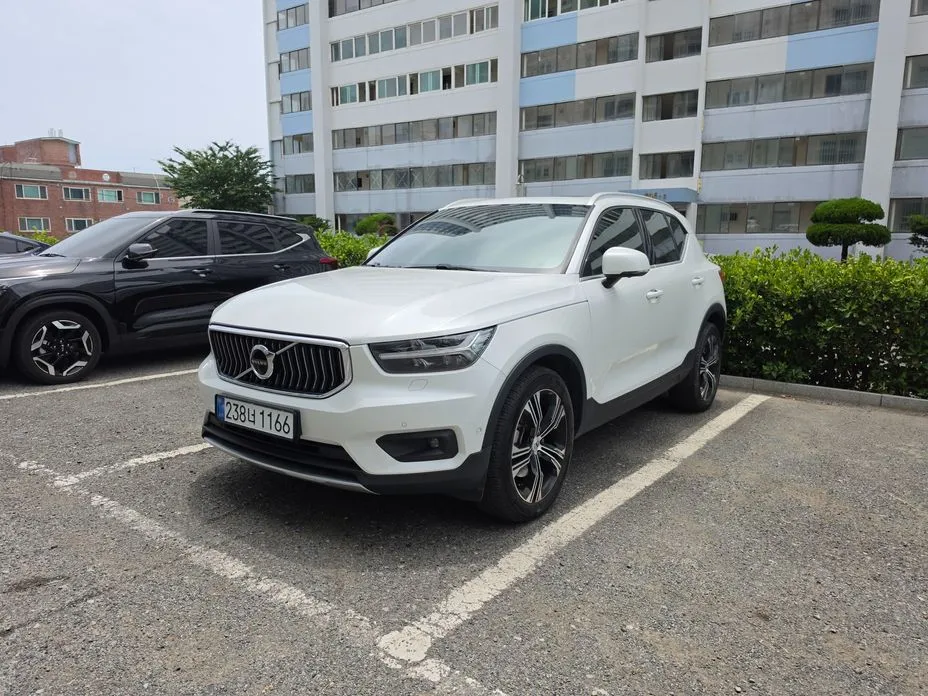 Volvo XC40 2021