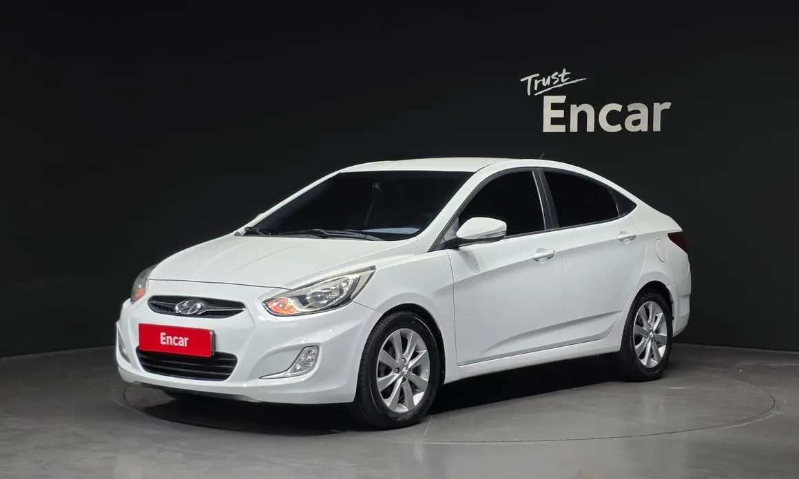 Hyundai Accent 2012