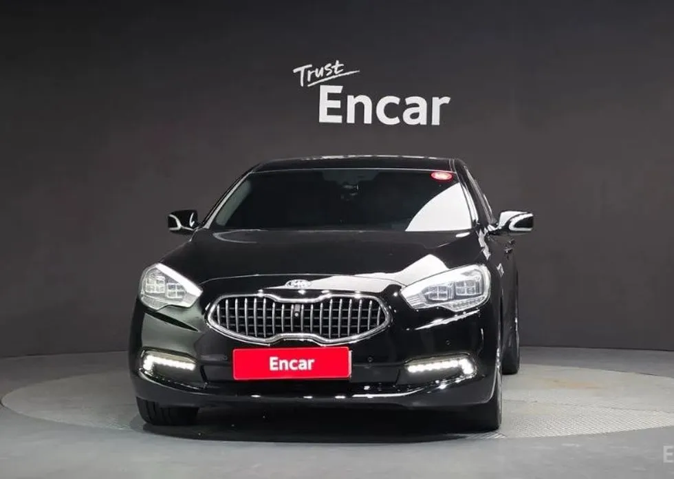 Kia K9 2013
