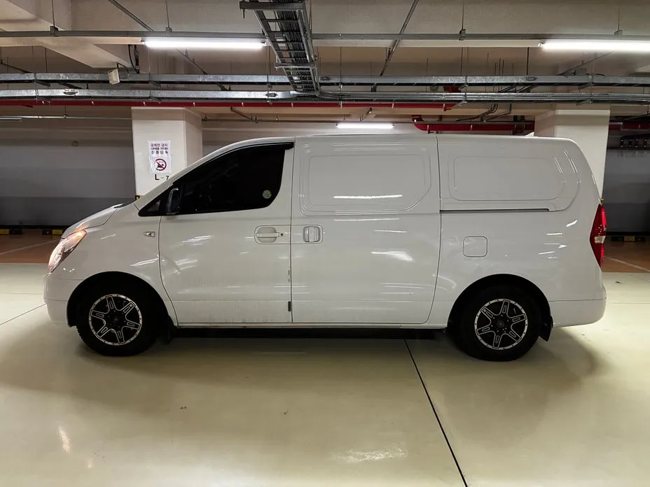 Hyundai Starex 2012
